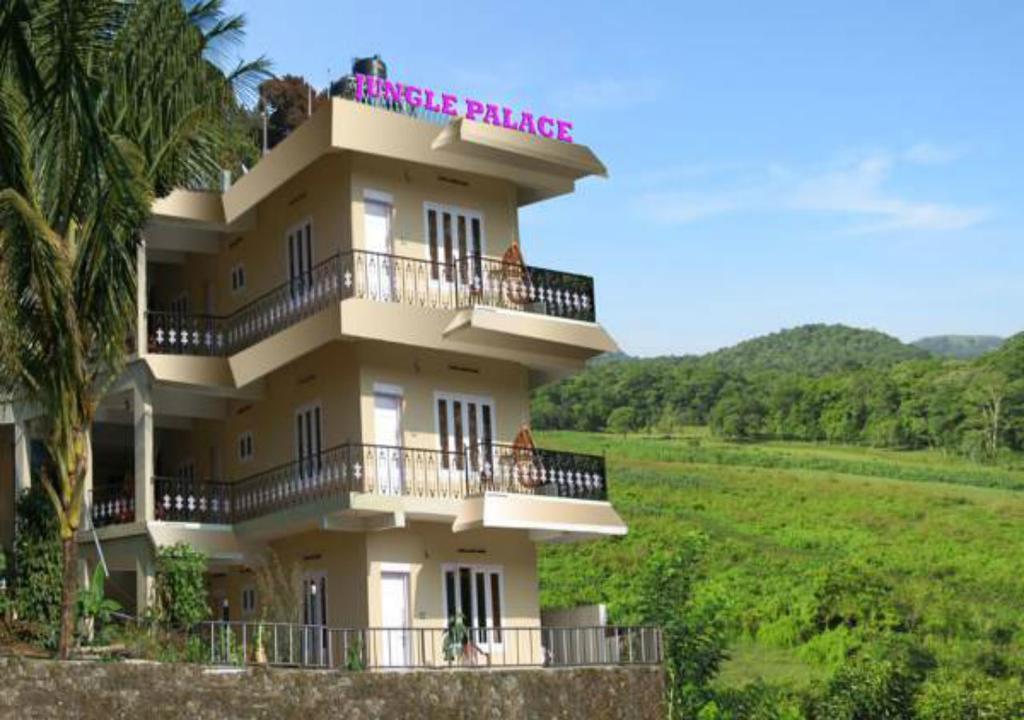 Jungle Palace Homestay Теккаді Екстер'єр фото